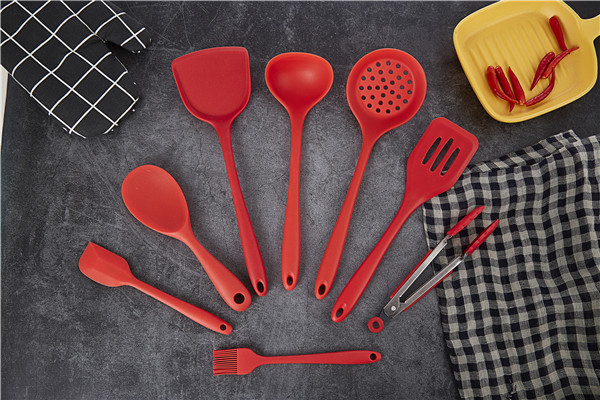 Set di Utensili da Cucina in Silicone